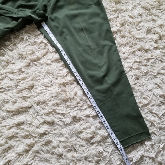 Vintage olive green pleaded front trouser pants - Picture 6 of 12